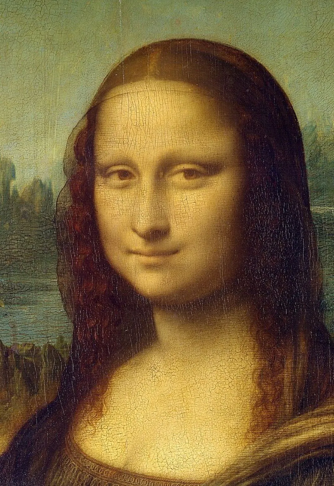 The Mona Lisa in Compact's mirror, ringed by its light, with her smile magnified in the loupe.